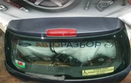 Дверь багажника для Opel Astra 2005 года на фотографиях