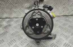 Компрессор кондиционера для Subaru XV 2015 года на фотографиях