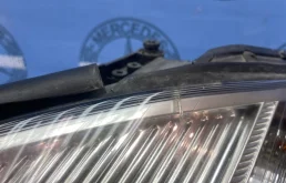 Фара ксенон левая для Mercedes-Benz S class 2008 года на фотографиях