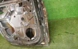 Дверь задняя левая для Renault Duster 2017 года на фотографиях