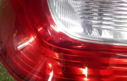 Фонарь левый для Renault Logan 2015 года на фотографиях