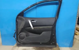 Дверь задняя правая для Nissan Qashqai 2008 года на фотографиях