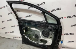 Дверь передняя левая для Citroen C4 2014 года на фотографиях