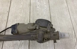 Рулевая рейка для Skoda Octavia 2019 года на фотографиях