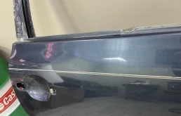 Дверь задняя правая для Volkswagen Passat 2000 года на фотографиях