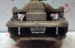 Суппорт передний левый для Toyota Avensis на фотографиях