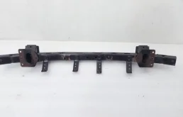 Усилитель переднего бампера для Infiniti QX 2022 года на фотографиях