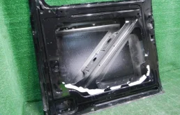 Дверь задняя (сдвижная) правая для Mercedes-Benz Vito 2018 года на фотографиях