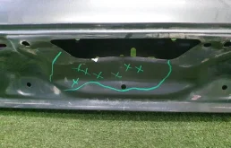 Дверь багажника для Ford Kuga 2018 года на фотографиях