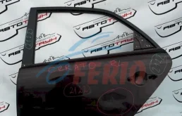 Двери для Kia Cerato 2010 года на фотографиях