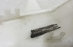 Бачок омывателя для Hyundai Creta 2017 года на фотографиях