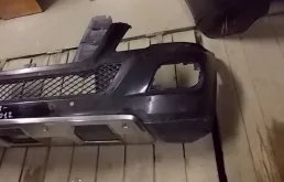 Бампер для Mercedes-Benz M class 2008 года на фотографиях