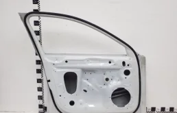 Дверь передняя левая для Audi A4 2016 года на фотографиях