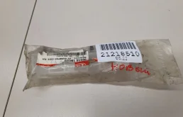 Усилитель переднего бампера для Kia Cerato 2008 года на фотографиях