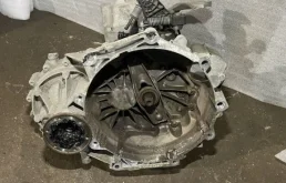 АКПП для Volkswagen Golf 2014 года на фотографиях