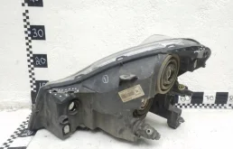 Фара правая для Nissan Almera 2019 года на фотографиях