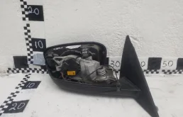 Зеркало боковое правое для BMW 5er 2023 года на фотографиях