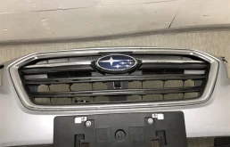 Бампер для Subaru Legacy 2018 года на фотографиях