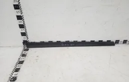 Молдинг двери передний правый для Nissan X-Trail 2014 года на фотографиях