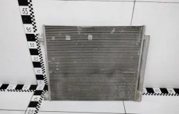 Радиатор кондиционера для Nissan Qashqai 2017 года на фотографиях