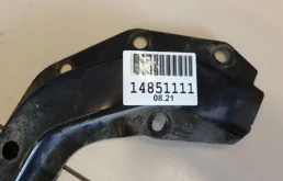 Поперечина моторного отсека для Nissan X-Trail на фотографиях