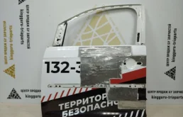 Дверь передняя левая для Volkswagen Caddy 2014 года на фотографиях