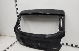 Крышка багажника для Subaru XV 2015 года на фотографиях