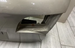 Крышка багажника для Audi A4 2005 года на фотографиях