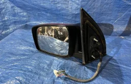 Накладка зеркала левого для Nissan X-Trail 2008 года на фотографиях