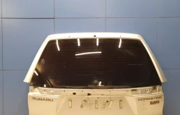 Крышка багажника для Subaru Forester 2008 года на фотографиях