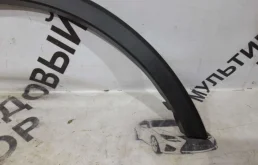 Расширитель арок передний правый для Toyota RAV4 2014 года на фотографиях