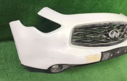 Бампер передний для Infiniti FX 2011 года на фотографиях