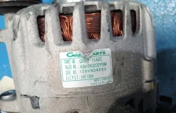 Генератор для Nissan X-Trail 2018 года на фотографиях