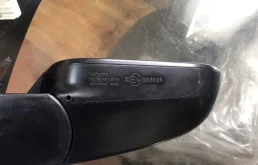 Зеркало боковое правое для Toyota RAV4 2014 года на фотографиях