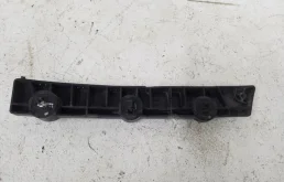 Кронштейн переднего бампера правый для Nissan X-Trail 2020 года на фотографиях