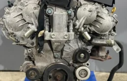 Двигатель для Nissan Pathfinder 2014 года на фотографиях