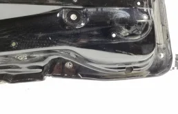 Крышка багажника для Toyota Land Cruiser 2012 года на фотографиях