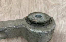 Рычаг передний левый верхний для Mercedes-Benz GL class 2007 года на фотографиях