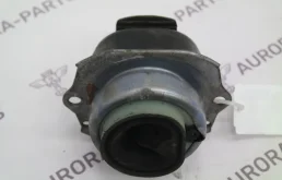 Опора двигателя передняя левая верхняя для BMW X5 на фотографиях