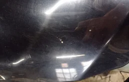 Капот для BMW 5er 2006 года на фотографиях