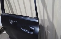 Дверь задняя левая для Toyota Land Cruiser 2013 года на фотографиях