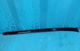 Стекла и зеркала для Mercedes-Benz C class 2009 года на фотографиях