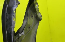 Крылья для Toyota Land Cruiser 2014 года на фотографиях