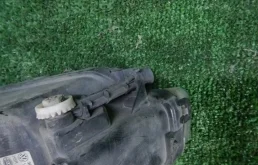 Противотуманка (ПТФ) передняя левая для Volkswagen Passat 2019 года на фотографиях