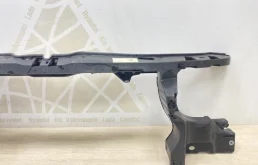 Панель радиатора (телевизор) для Volkswagen Caddy 2018 года на фотографиях