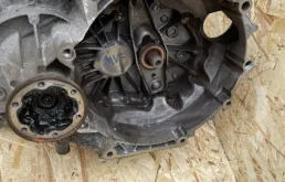 АКПП для Volkswagen Golf 2014 года на фотографиях