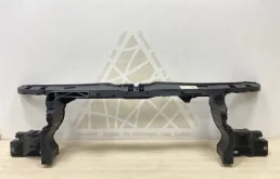 Панель радиатора (телевизор) для Volkswagen Caddy 2018 года на фотографиях