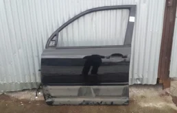 Дверь передняя левая для Nissan X-Trail 2014 года на фотографиях