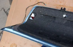 Крышка багажника для Volkswagen Passat 2009 года на фотографиях