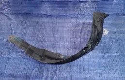 Подкрылок передний левый для Suzuki Grand Vitara 2006 года на фотографиях